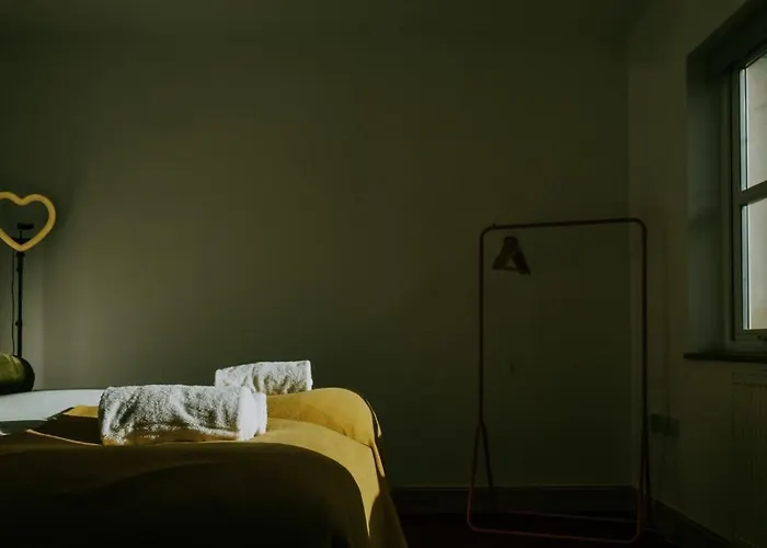 The Unicorn's House Sleeps 10 People