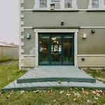 Διαμέρισμα The Unicorn's House Sleeps 10 People