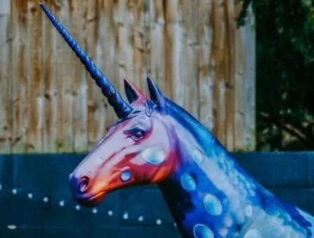 The Unicorn's House Sleeps 10 People 布里斯托